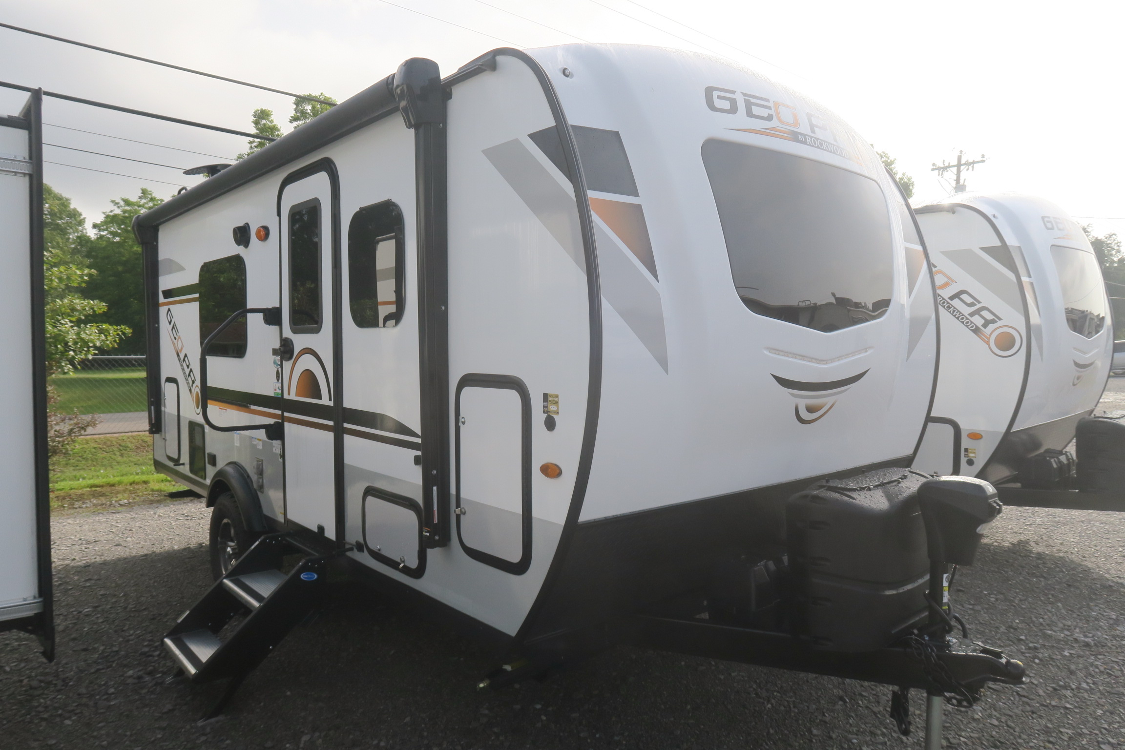 NEW 2021 ROCKWOOD GEO PRO 19FDS Overview Berryland Campers