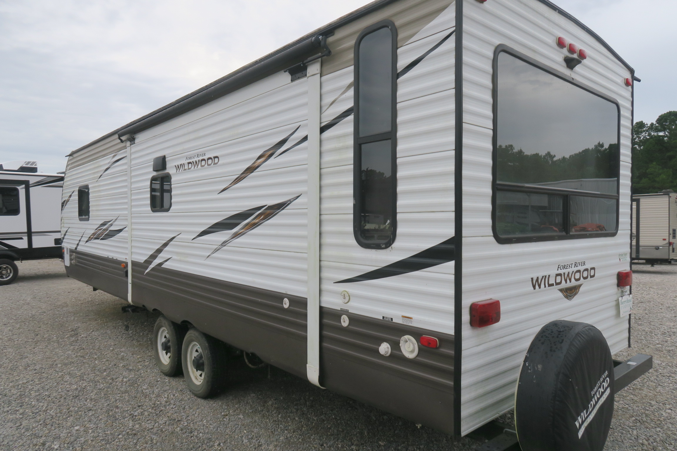 USED 2018 WILDWOOD 27REI - Overview | Berryland Campers
