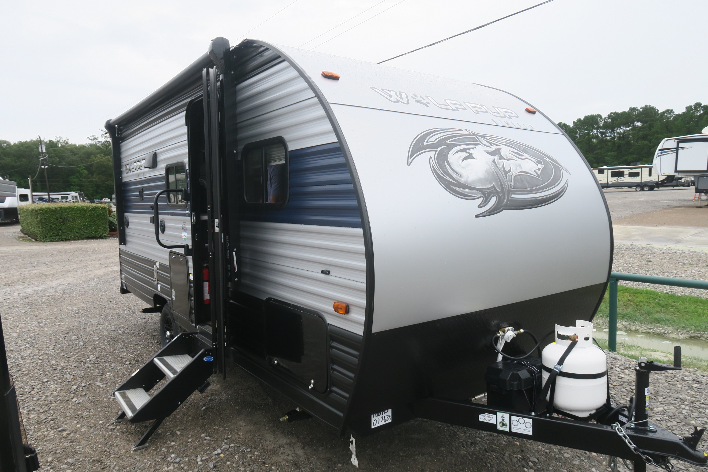 NEW 2021 CHEROKEE WOLF PUP 16BHS - Overview | Berryland Campers