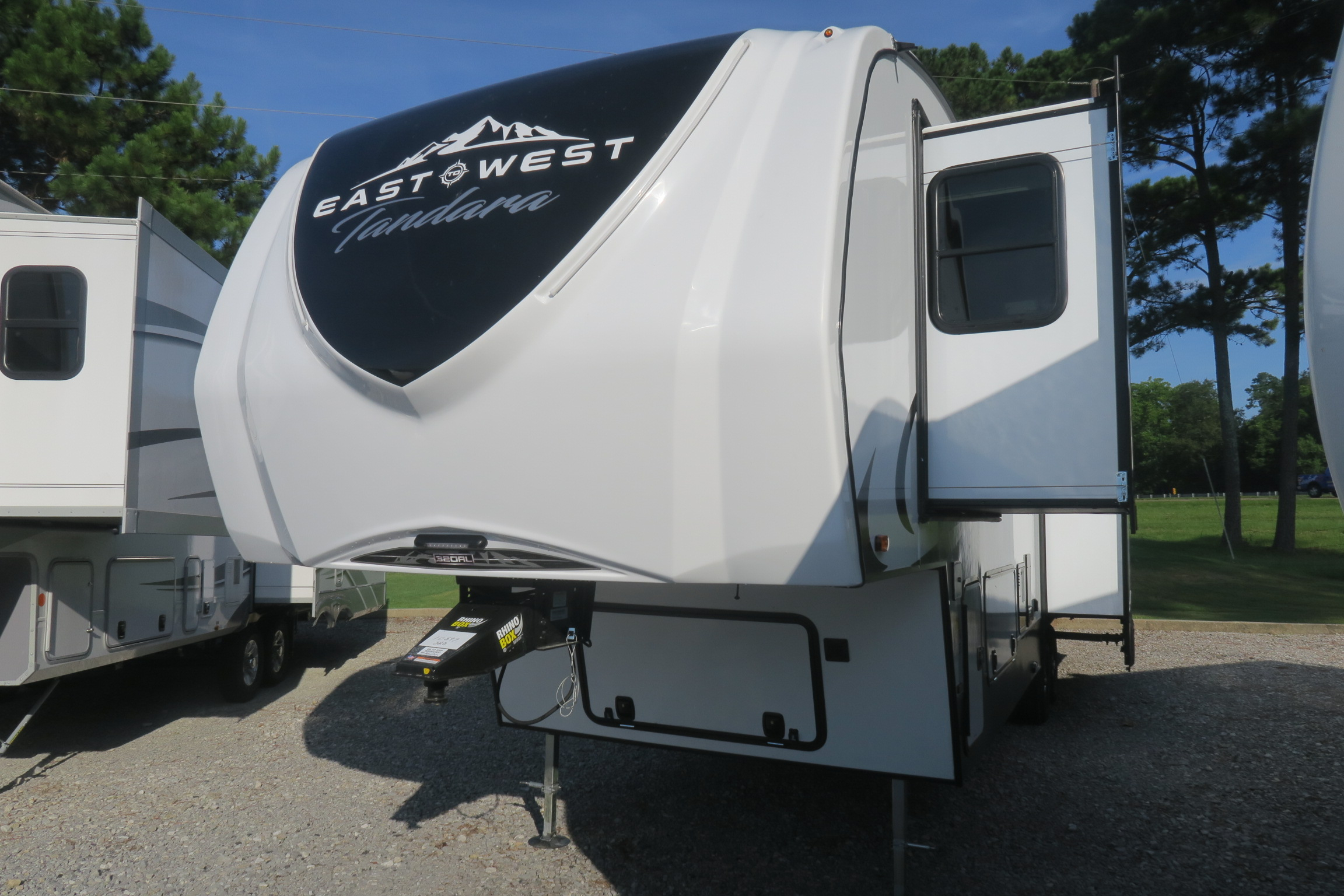 NEW 2021 TANDARA 320RL Overview Berryland Campers
