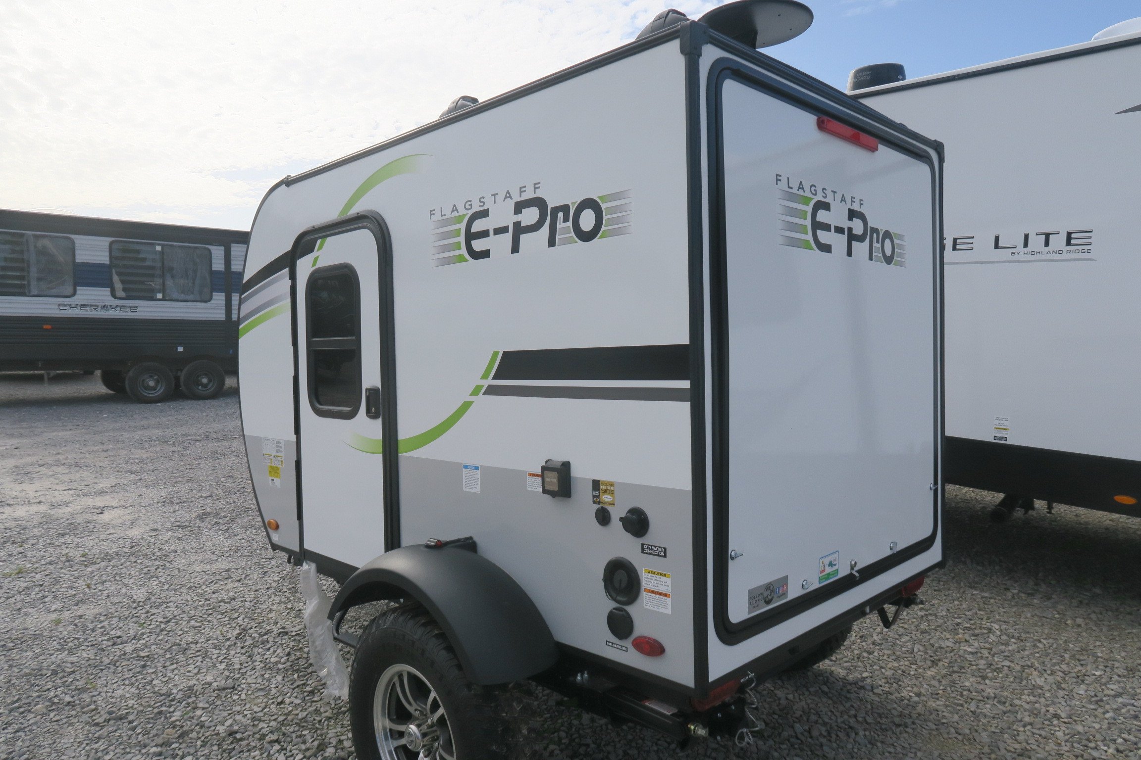 NEW 2022 FLAGSTAFF E-PRO 12RK - Overview | Berryland Campers