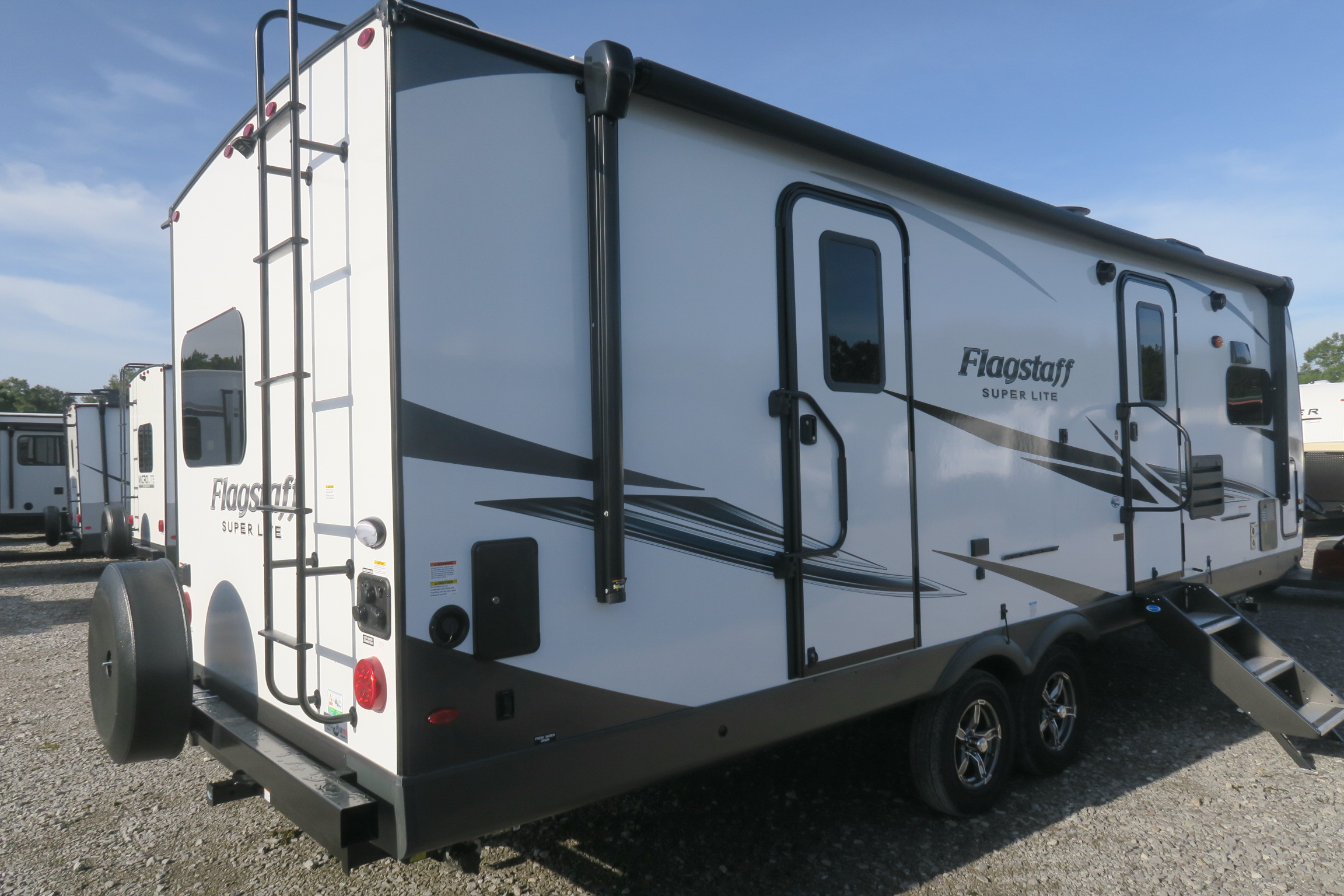 26 ft flagstaff travel trailer