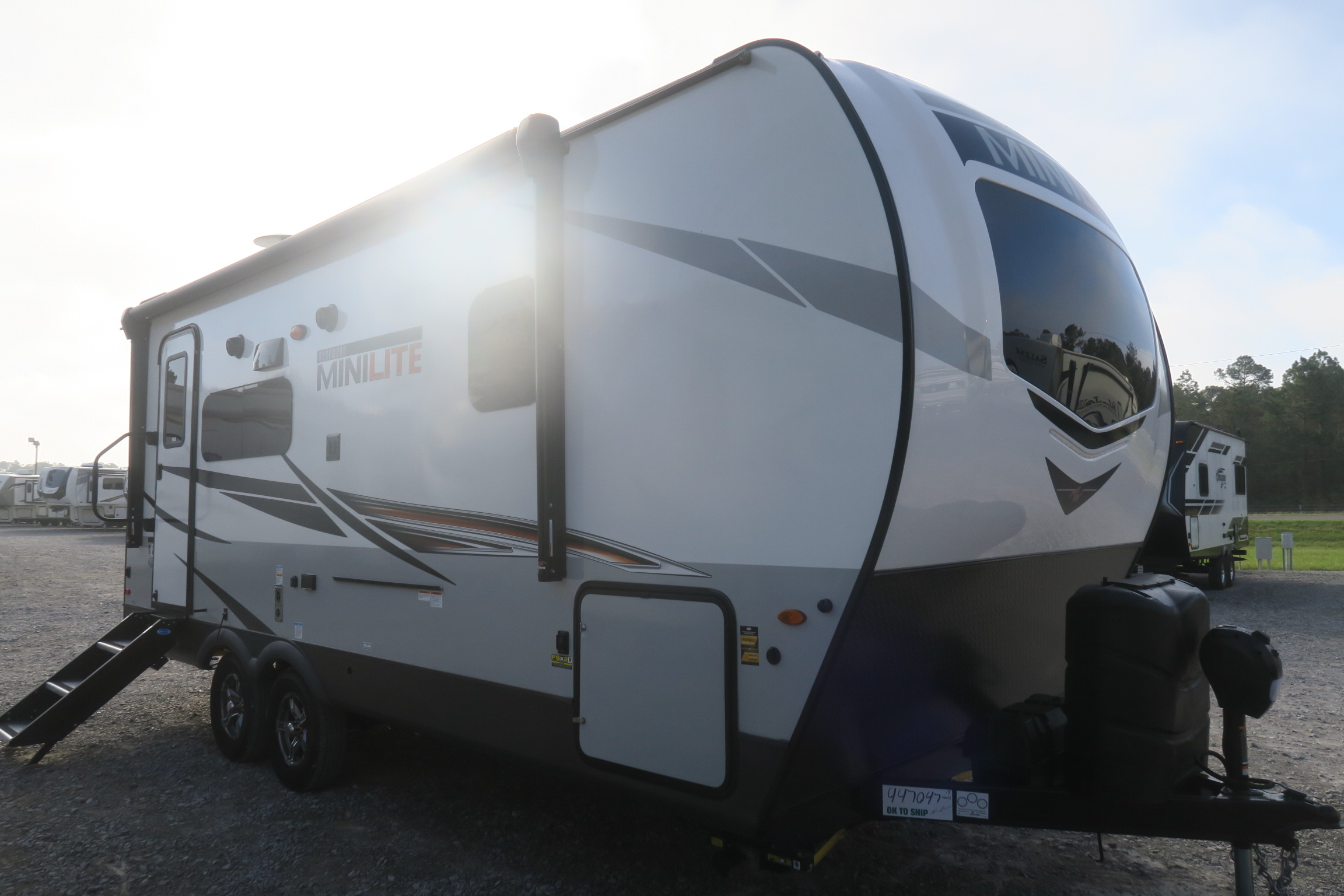 NEW 2022 ROCKWOOD MINI LITE 2205S - Overview | Berryland Campers