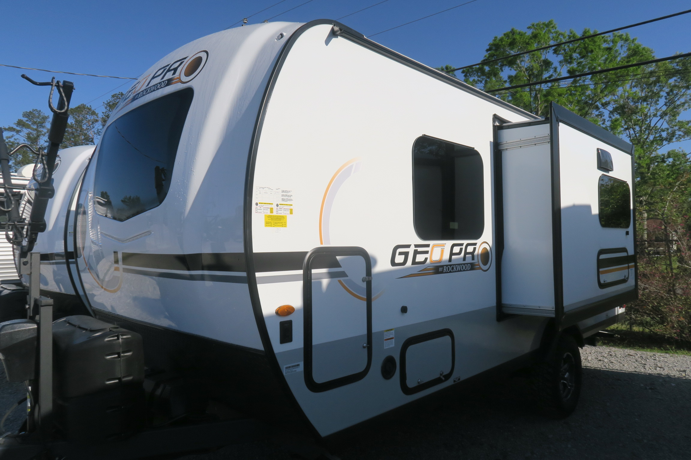 NEW 2022 ROCKWOOD GEO PRO 19FDS Overview Berryland Campers