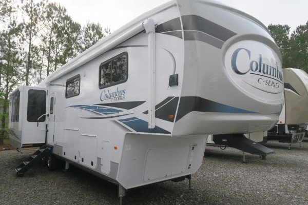 New Forest River Columbus Fifth Wheel Towables | Berryland Campers