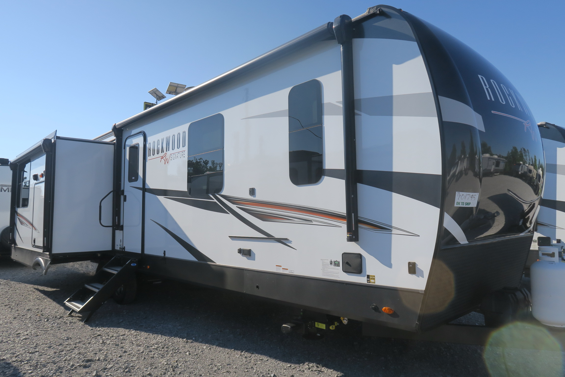 rockwood travel trailer 8332sb