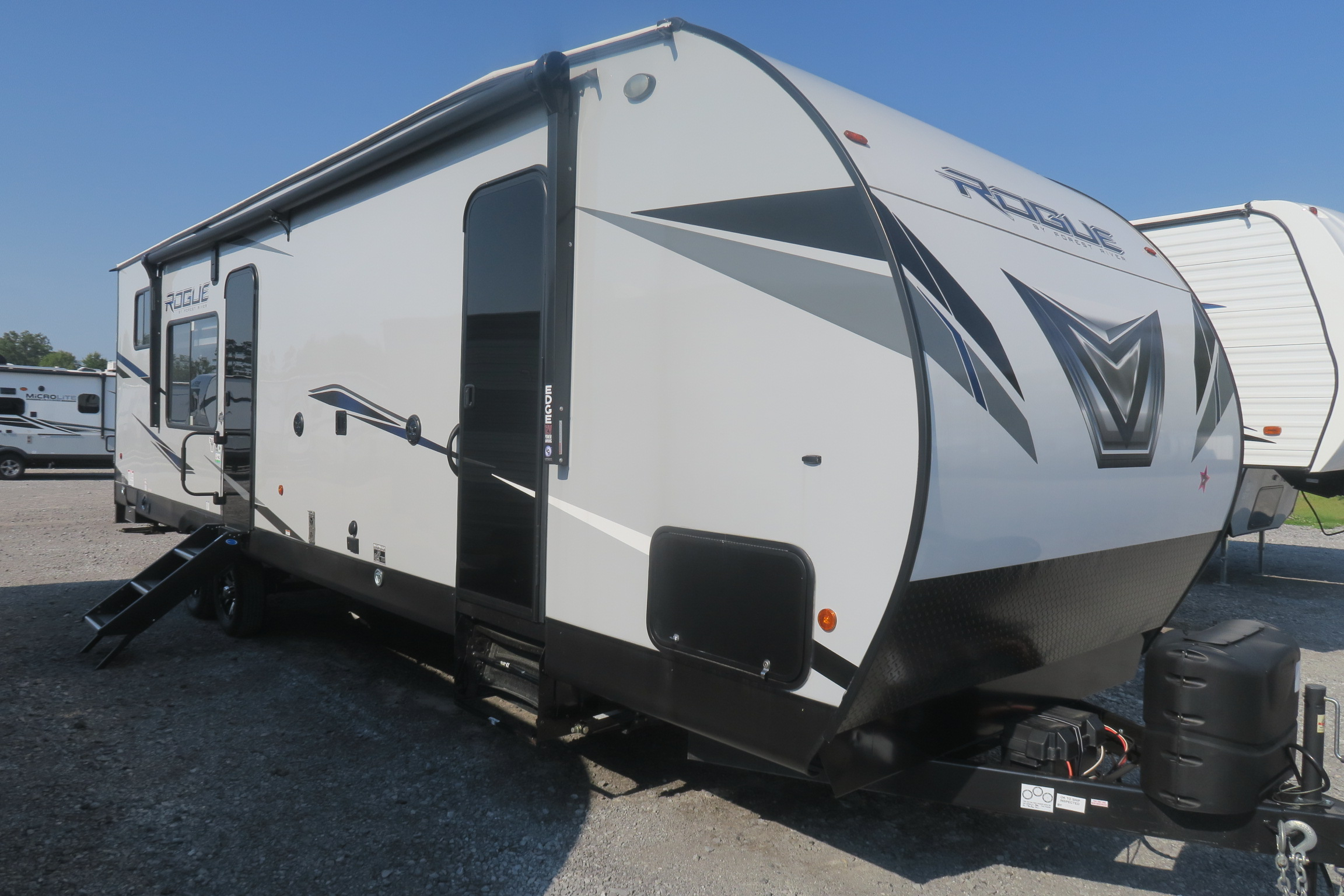 NEW 2022 VENGEANCE ROGUE 29KS Overview Berryland Campers