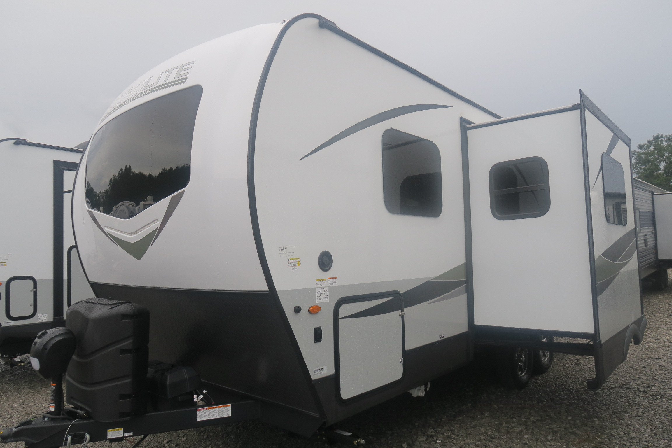 NEW 2023 FLAGSTAFF MICRO LITE 22FBS - Overview | Berryland Campers