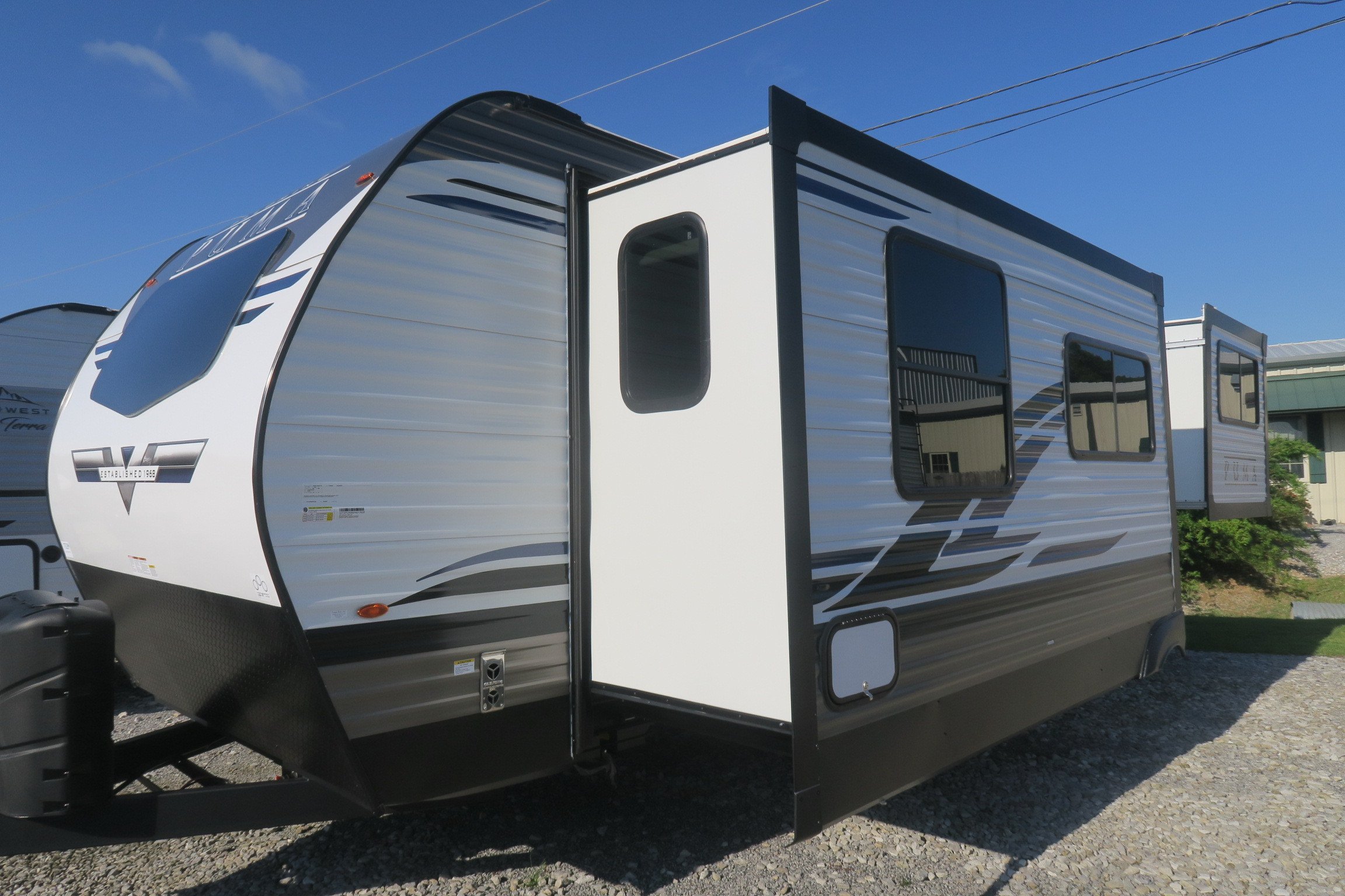 NEW 2023 PUMA 26FKDS Overview Berryland Campers
