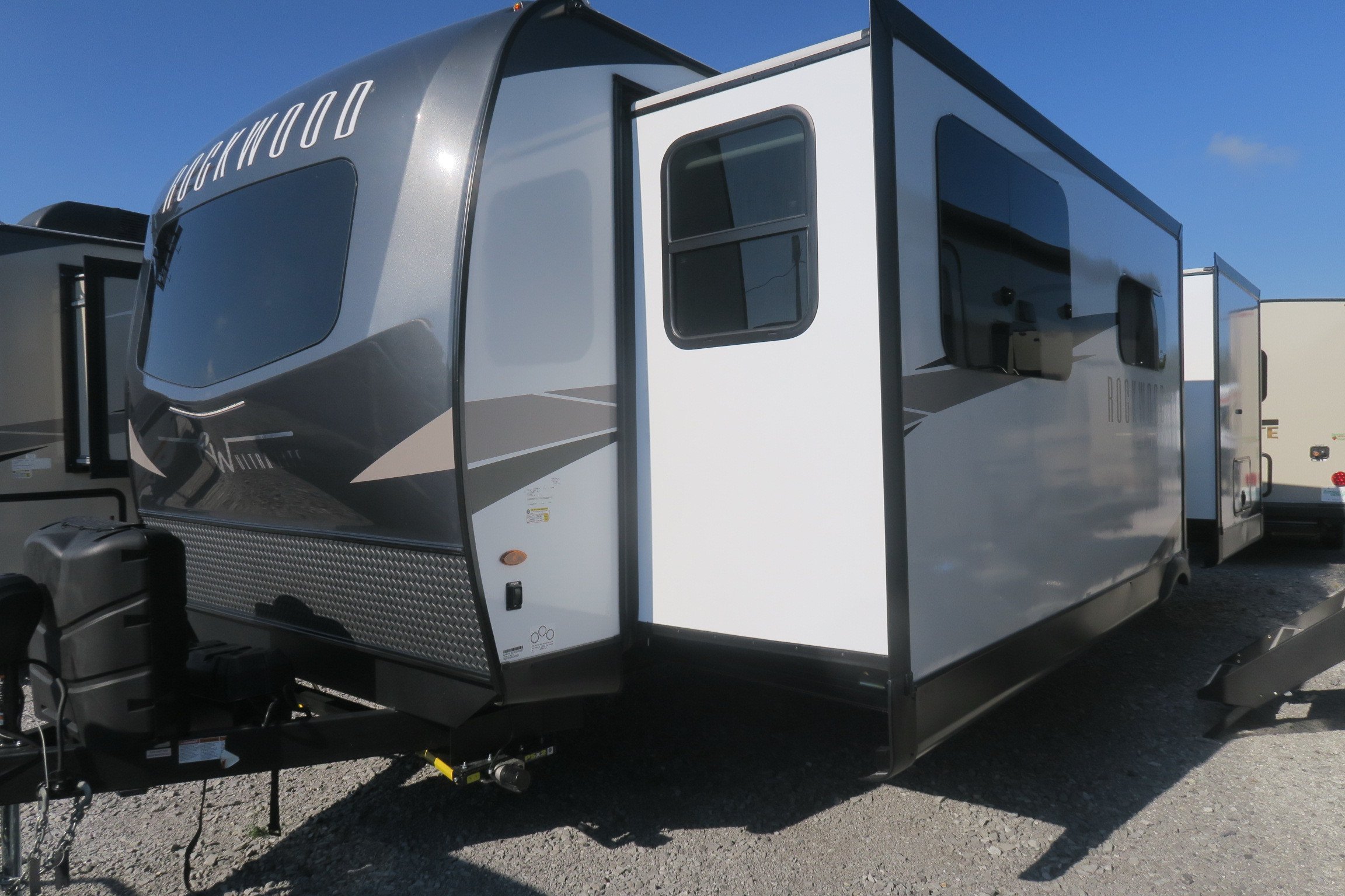 rockwood ultra lite travel trailers 2608bs