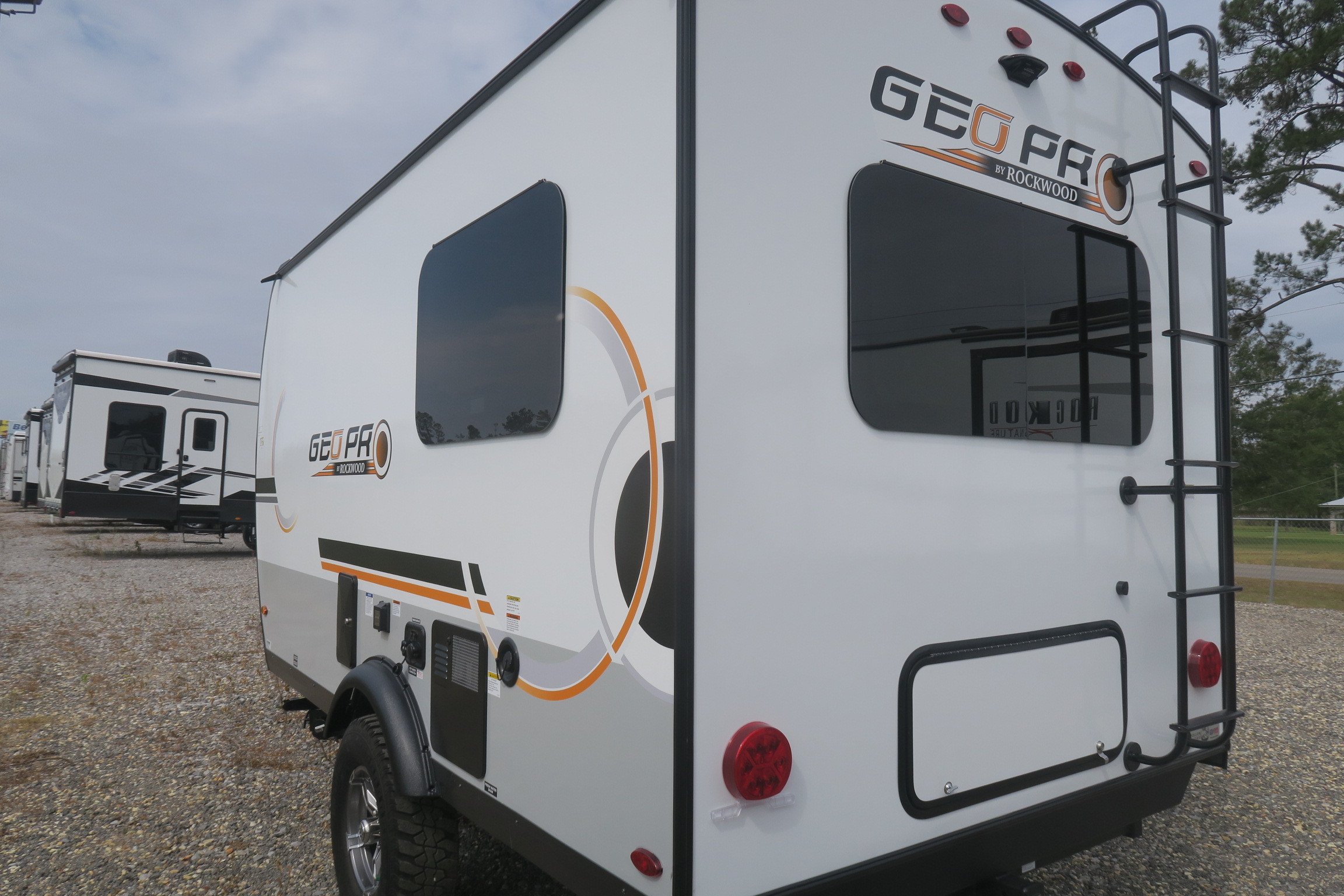 NEW 2023 ROCKWOOD GEO PRO 15TB Overview Berryland Campers