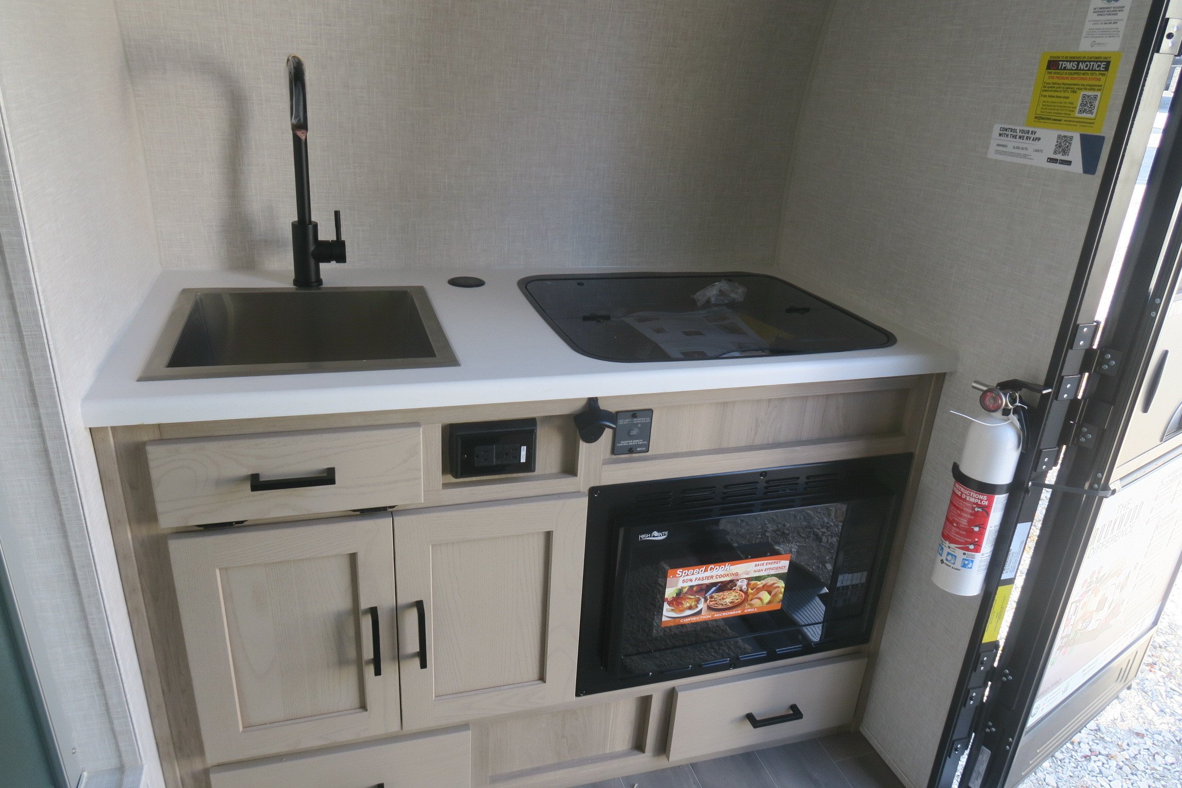 NEW 2023 ROCKWOOD GEO PRO 15TB Overview Berryland Campers