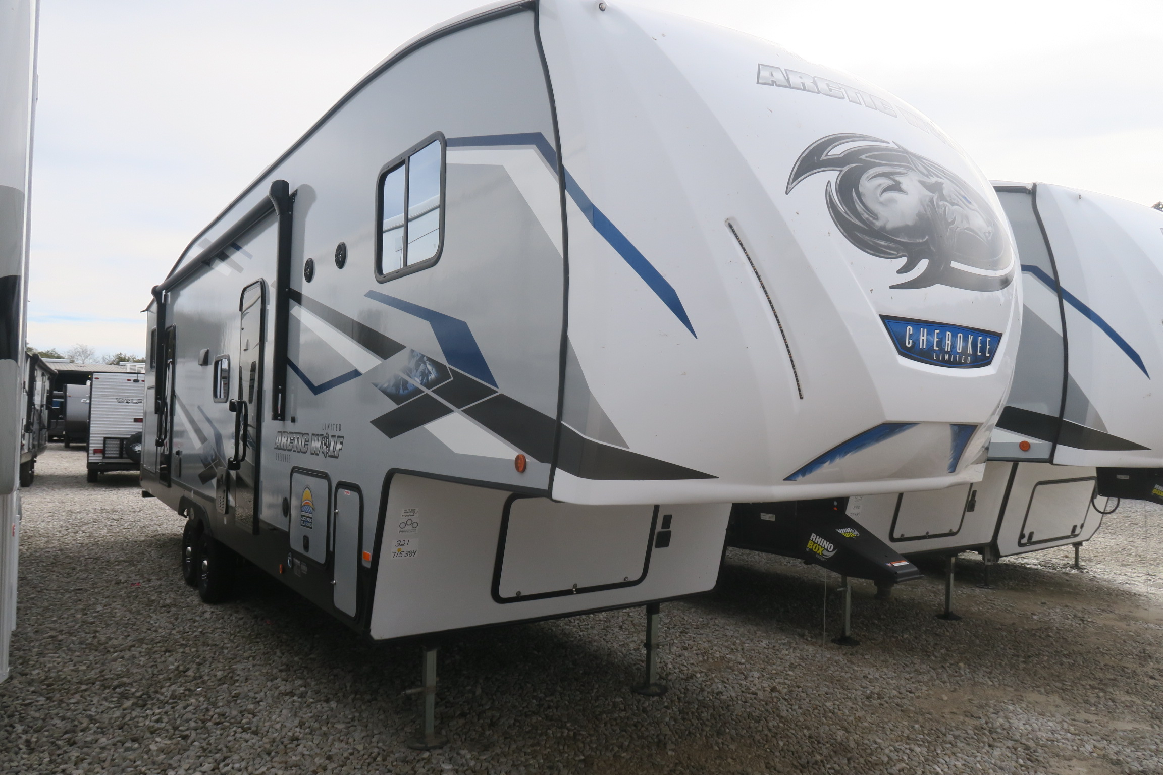 NEW 2023 CHEROKEE ARCTIC WOLF 321BH - Overview | Berryland Campers