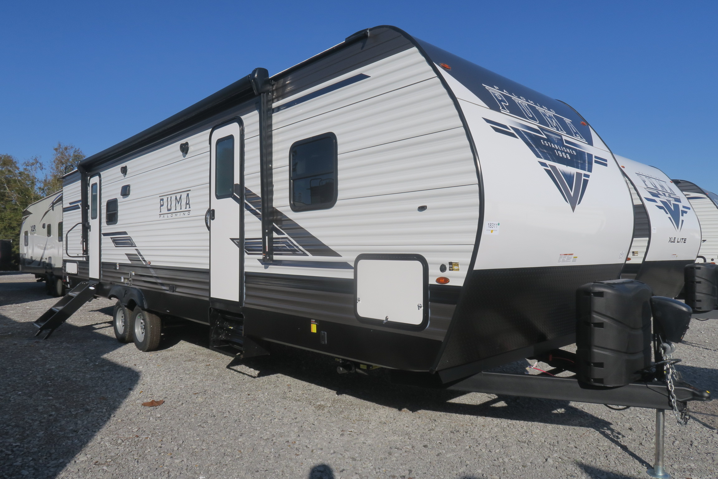 NEW 2023 PUMA 28BHSS - Overview | Berryland Campers