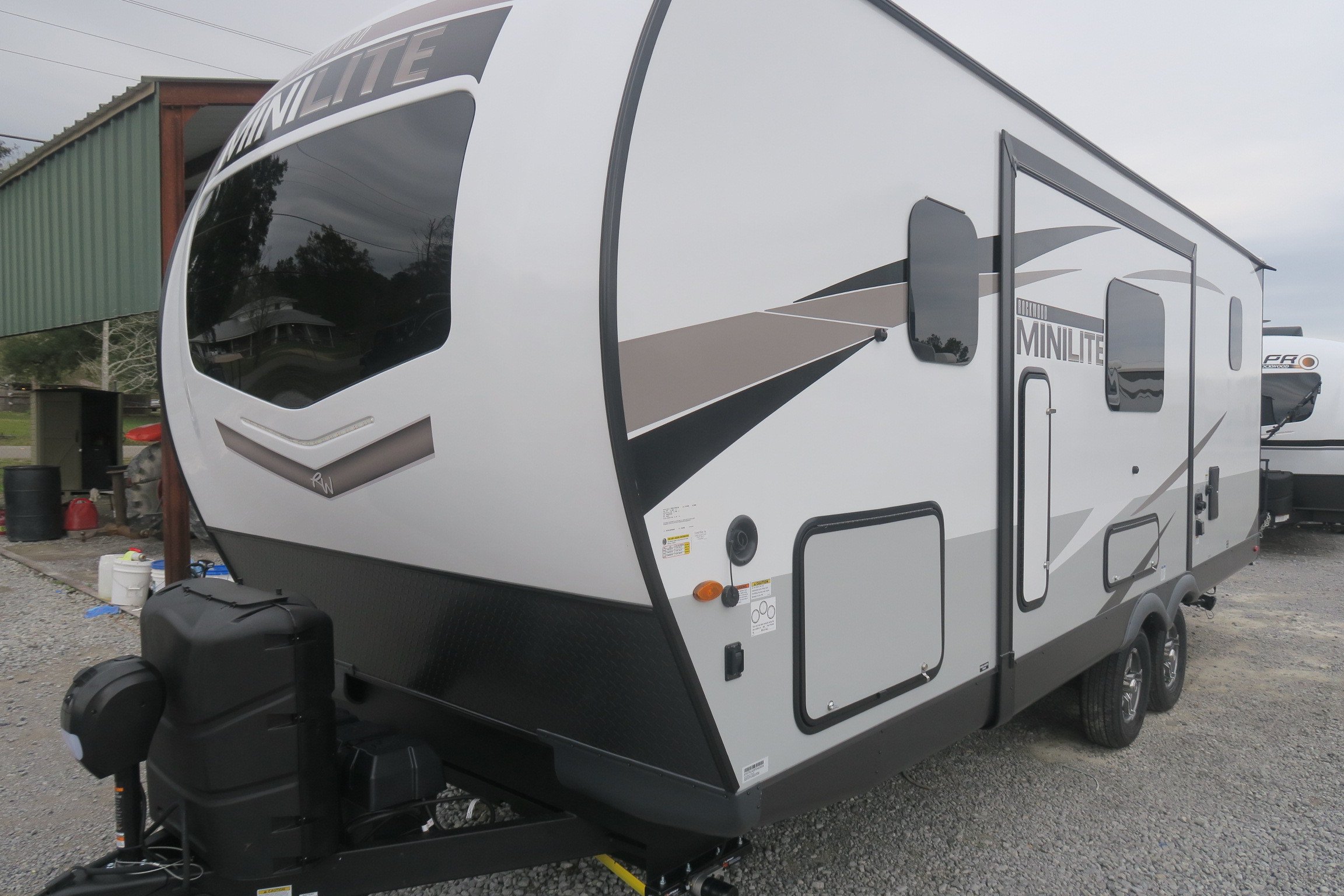 NEW 2023 ROCKWOOD MINI LITE 2509S - Overview | Berryland Campers