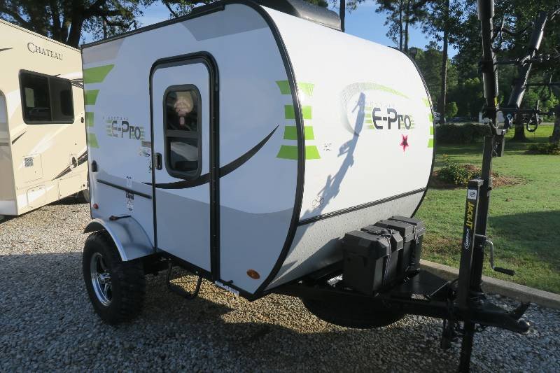 NEW 2019 FLAGSTAFF EPRO 12RK Overview Berryland Campers
