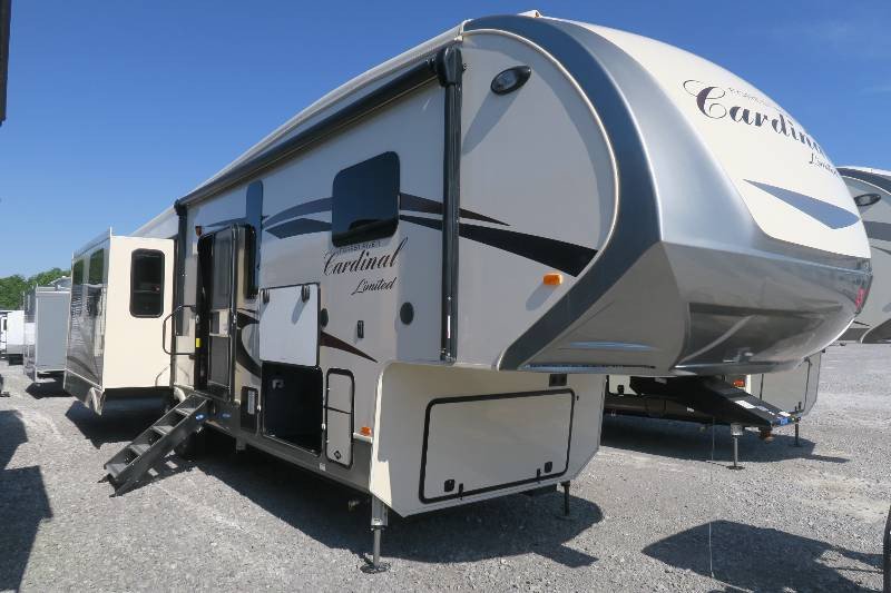 NEW 2018 CARDINAL LIMITED 3655RSLE Overview Berryland Campers