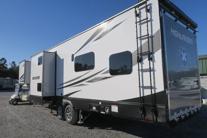 NEW 2018 HIGHLANDER 350H - Overview | Berryland Campers
