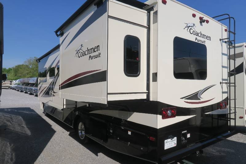 camper pursuit black