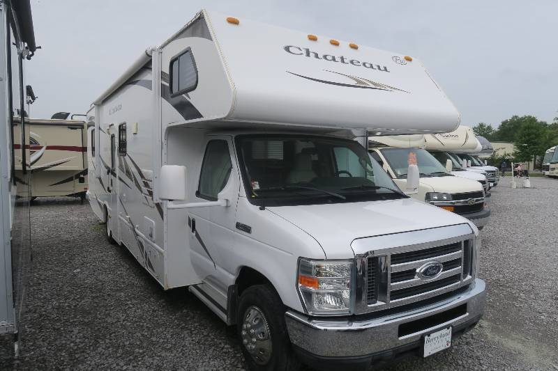 USED 2011 CHATEAU 31K Overview Berryland Campers