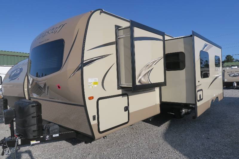 NEW 2018 FOREST RIVER FLAGSTAFF 26RBWS - Overview | Berryland Campers