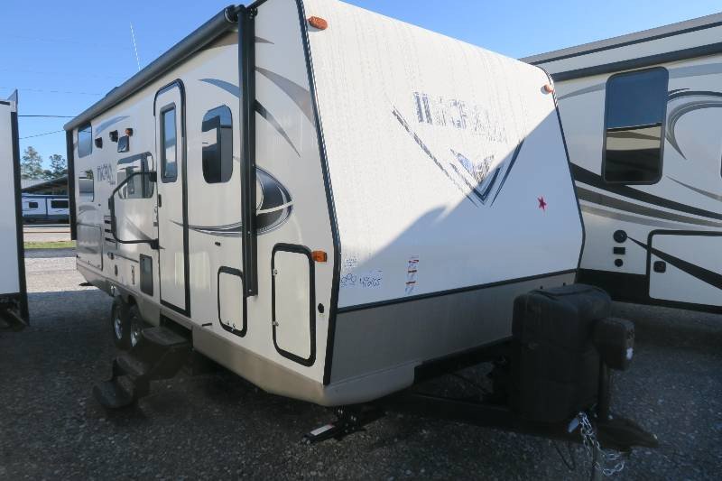NEW 2018 FOREST RIVER MICRO-LITE BY FLAGSTAFF 25BRDS - Overview | Berryland Campers 2018 Forest River Flagstaff Micro Lite 25brds