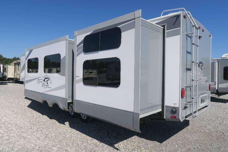 NEW 2017 OPEN RANGE OPEN RANGE 310BHS Overview Berryland Campers