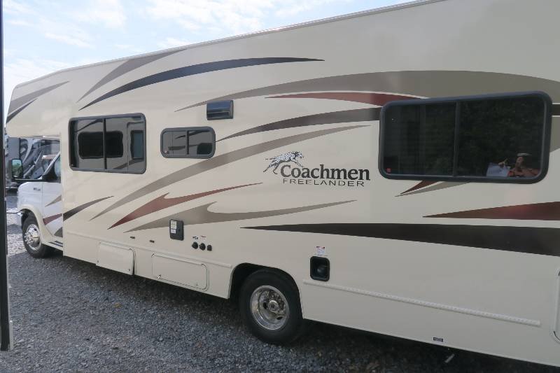 New 17 Coachmen Freelander 27qb Overview Berryland Campers