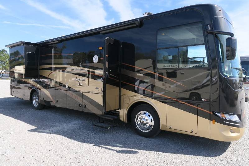 New 2017 Forest River Legacy Sr 38c - Overview 