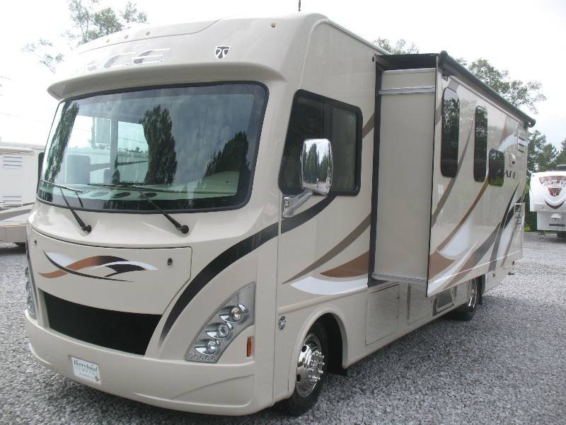 NEW 2016 THOR ACE 29.2 Overview Berryland Campers