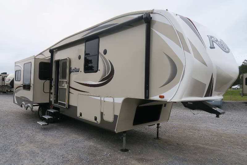 USED 2015 FOREST RIVER REFLECTION 337RLS - Overview | Berryland Campers