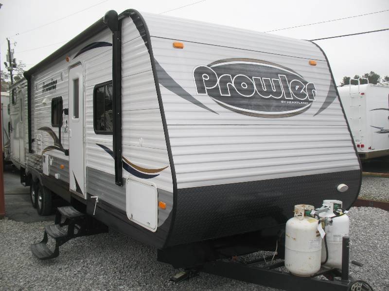 USED 2014 FLEETWOOD PROWLER 32BHS - Overview | Berryland Campers