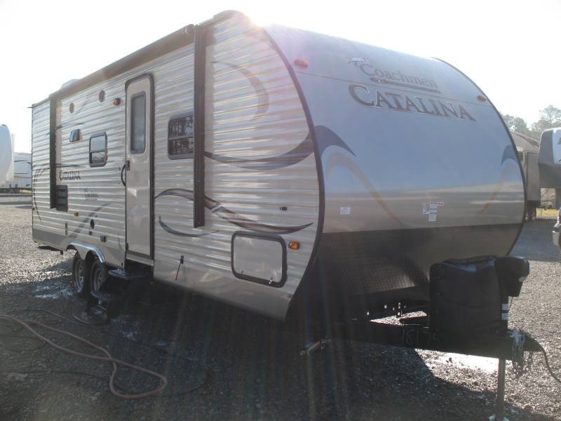 NEW 2014 COACHMEN CATALINA 243RBS - Overview | Berryland Campers