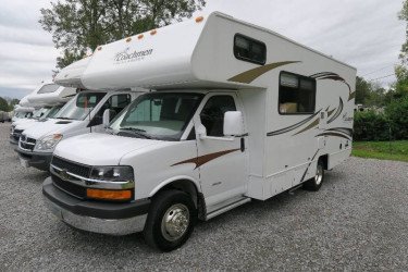 Used 14 Coachmen Freelander 21qb Overview Berryland Campers