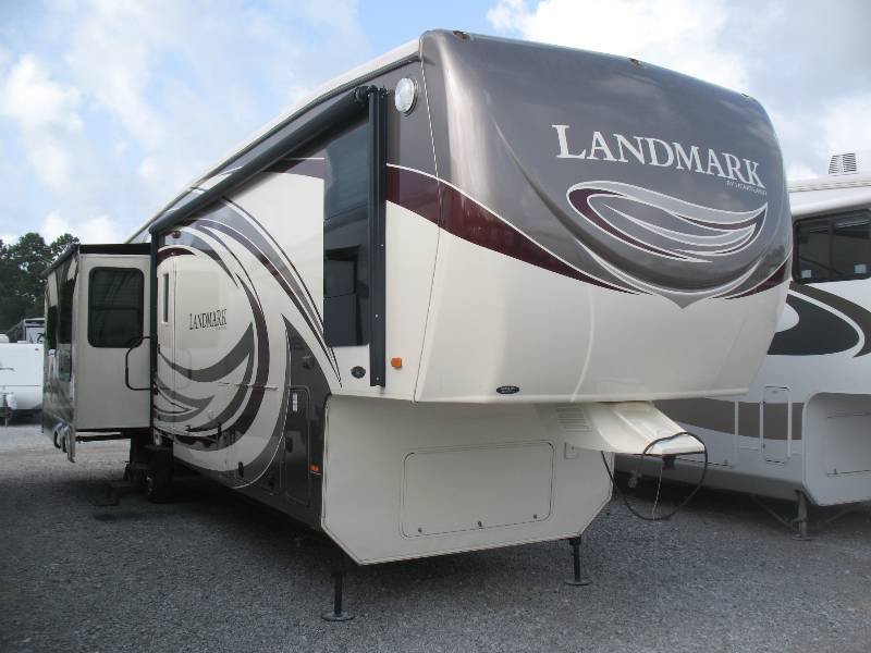 USED 2011 HEARTLAND LANDMARK SAN ANTONIO Overview Berryland Campers