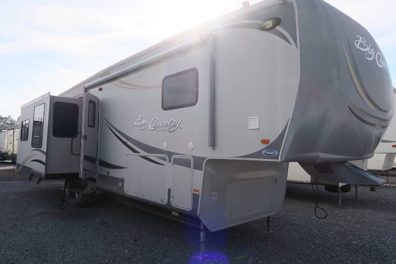 USED 2011 HEARTLAND BIG COUNTRY 3450TS - Overview | Berryland Campers 2011 Heartland Big Country 3450ts Specs