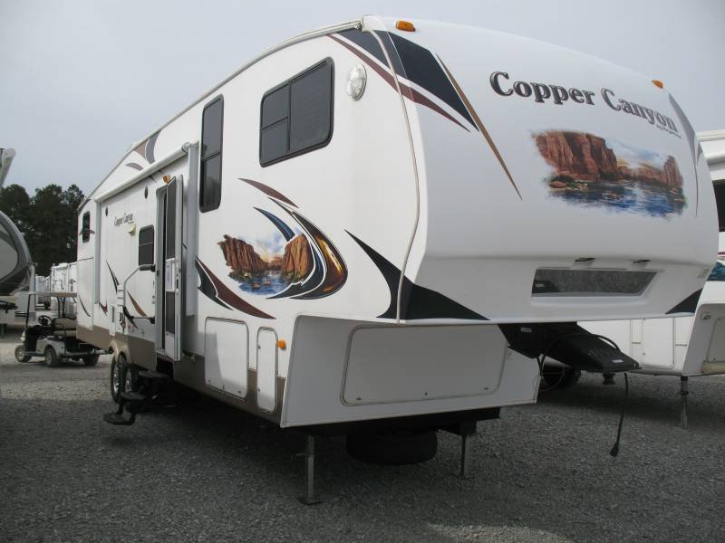 USED 2011 KEYSTONE COPPER CANYON 324FWBH Overview Berryland Campers