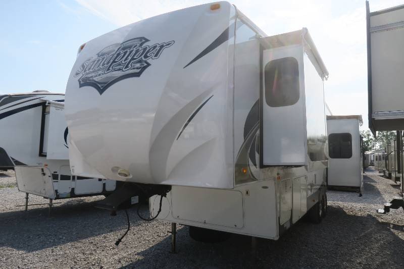 USED 2010 FOREST RIVER SANDPIPER 300RL - Overview | Berryland Campers