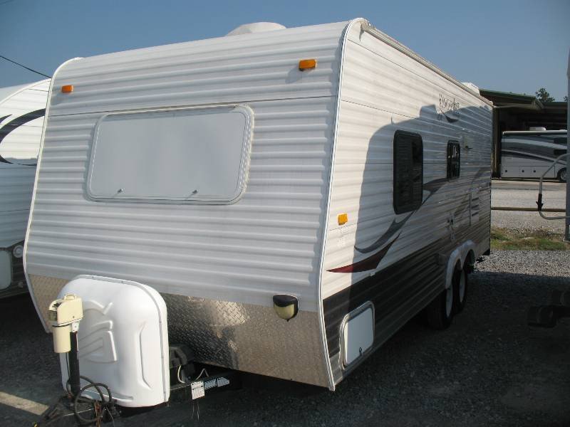 USED 2009 GULF STREAM KINGSPORT 220 Overview Berryland Campers