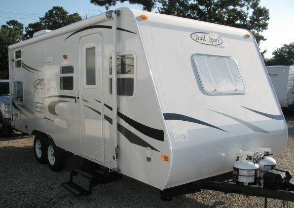 NEW 2008 R-VISION TRAIL-SPORT 23FDS - Overview | Berryland Campers