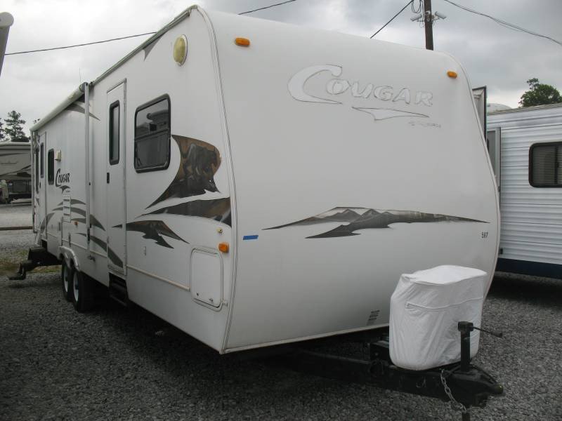 USED 2007 KEYSTONE COUGAR 302RLS - Overview | Berryland Campers