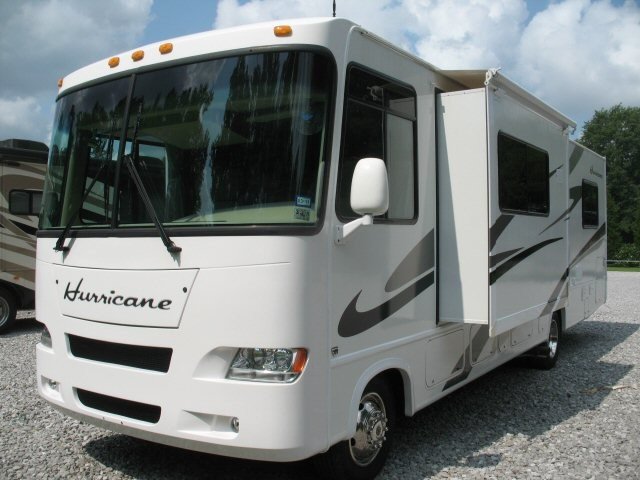 USED 2006 FOUR WINDS HURRICANE 31D - Overview | Berryland Campers 2006 Four Winds Hurricane 31d Specs