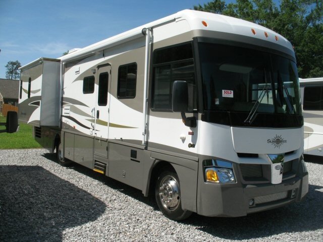 USED 2006 ITASCA BY WINNEBAGO SUNCRUISER 35U - Overview | Berryland Campers