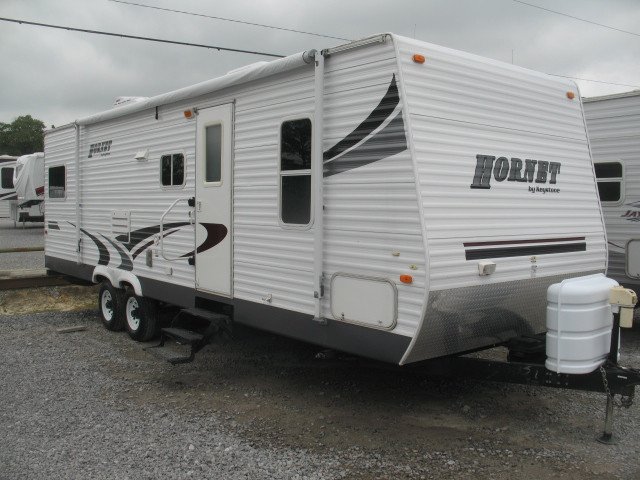 USED 2006 KEYSTONE HORNET 28BHDS - Overview | Berryland Campers