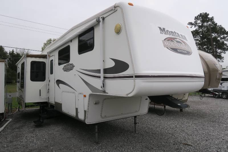 USED 2006 KEYSTONE MONTANA 329RLT - Overview | Berryland Campers