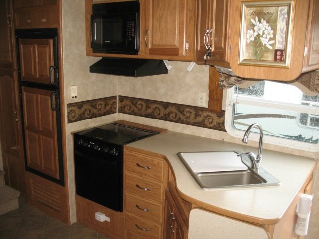 USED 2006 KEYSTONE COPPER CANYON - Overview | Berryland Campers