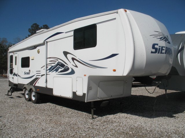 USED 2005 FOREST RIVER SIERRA 305RLW - Overview | Berryland Campers 2005 Forest River Sierra 5th Wheel