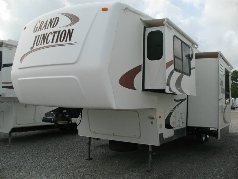 USED 2005 GRAND JUNCTION GRAND JUNCTION 37FQL Overview Berryland