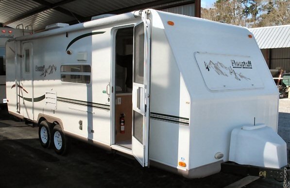 USED 2004 FOREST RIVER FLAGSTAFF 26DS - Overview | Berryland Campers