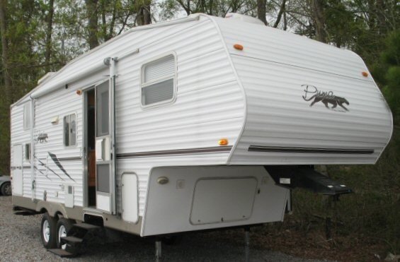 USED 2004 PALOMINO PUMA 24BH - Overview | Berryland Campers